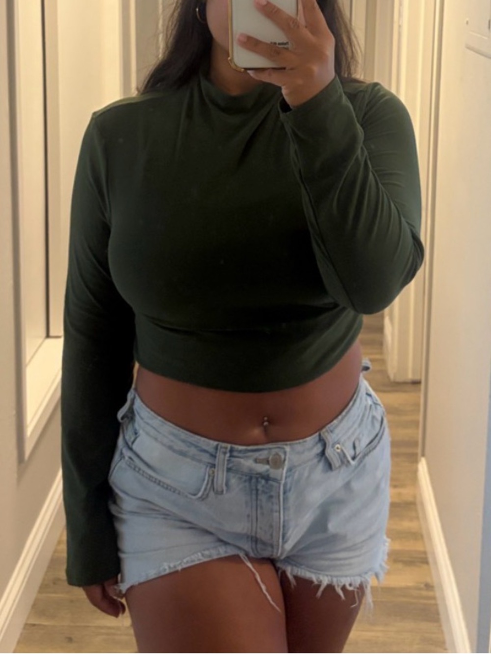 Olive Green Women's Cropped Long Sleeve